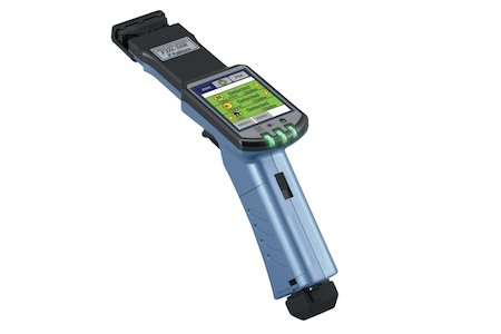 Optical Fibre Identifier with power meter function FID-30R 
Standard items: Plunger, Carrying Case, Strap, Instruction Manual (English), Power Meter Connector Head
Batteries not included